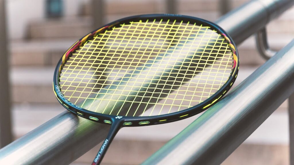 Yonex-Nanoflare-800