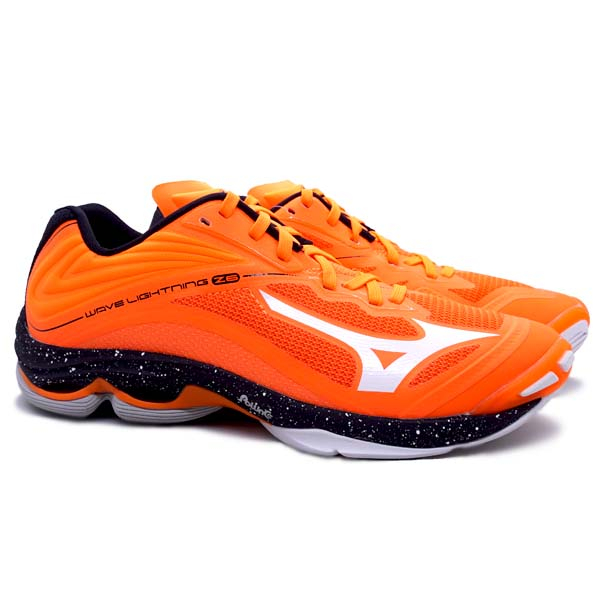 Mizuno Wave Lightning Z6